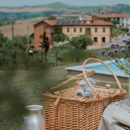 Villaggio Brambui Durando Portacomaro